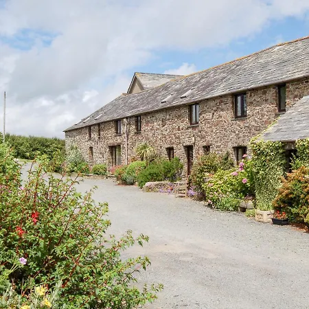 Holiday home The Roundhouse *